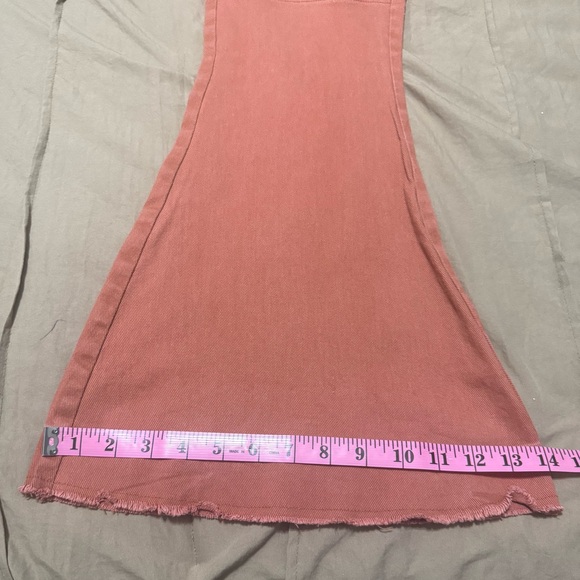 1 4 3 Story by Lineup Size Large Rust Flared Jeans - Picture 8 of 8